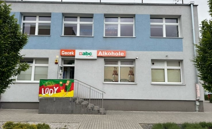 lokal na sprzedaż - Sieradz